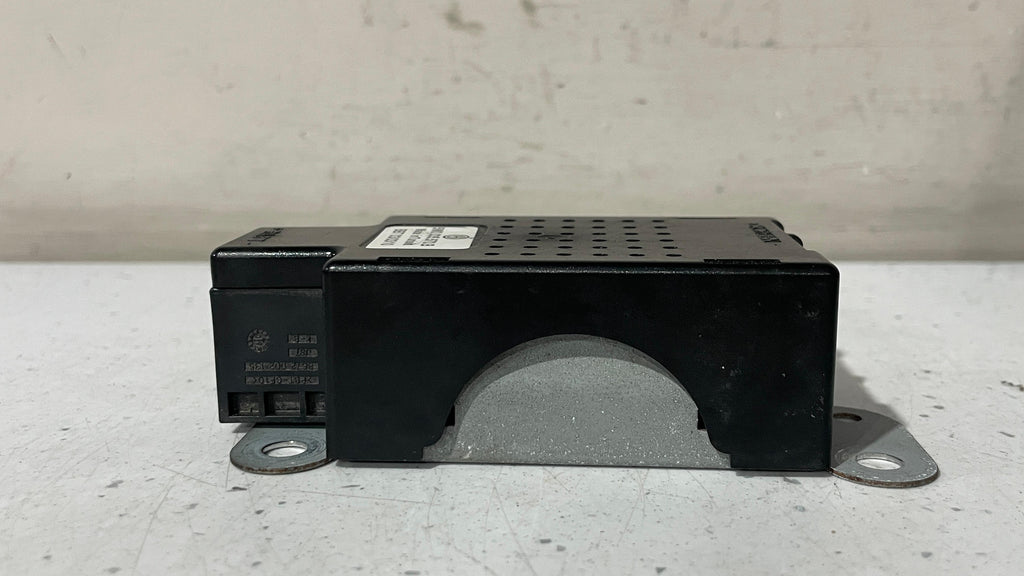5M0035570B VOLKSWAGEN GOLF VI RADIO STATIC FILTER