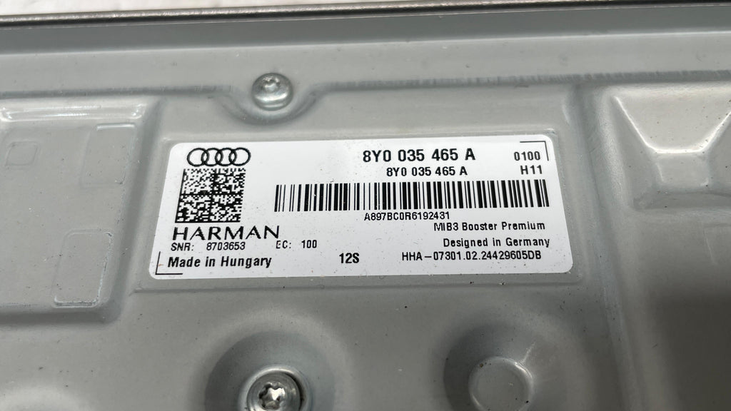 8Y0035465A  AUDI GENUINE RADIO AMPLIFIER