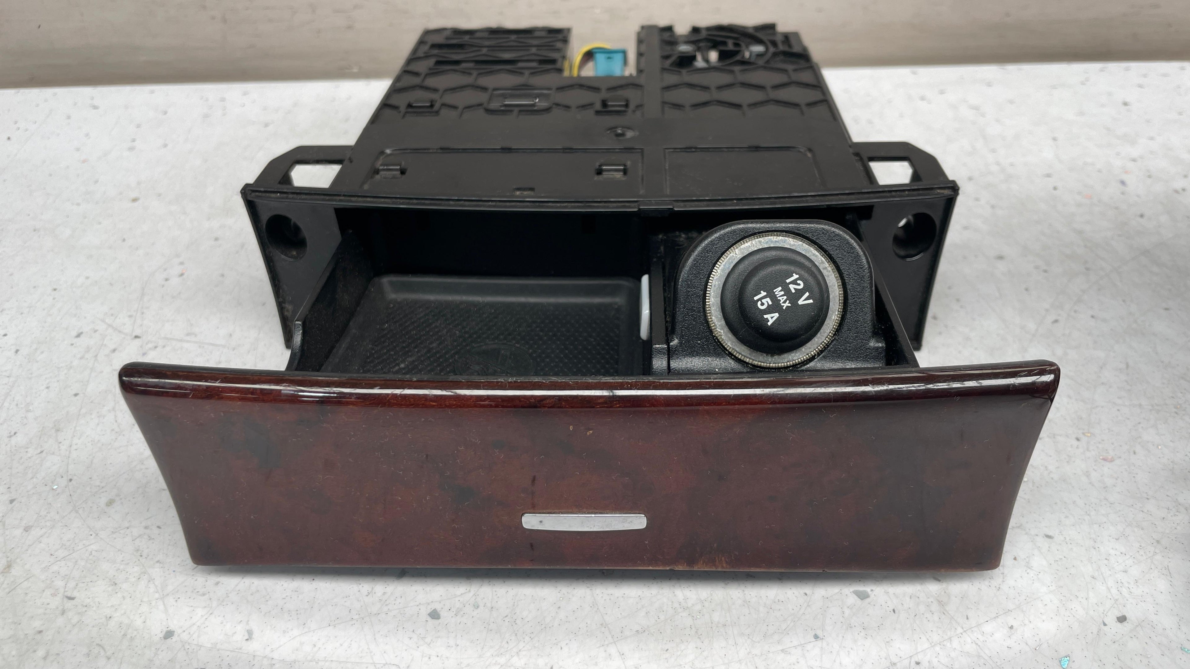 A1648100030  MERCEDES W164 CENTER CONSOLE SWITCH