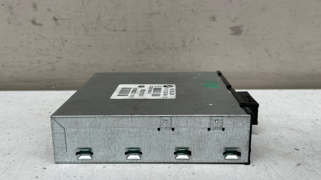 925198401 BMW F10 VOLTAGE CONVERTER UNIT MODULE