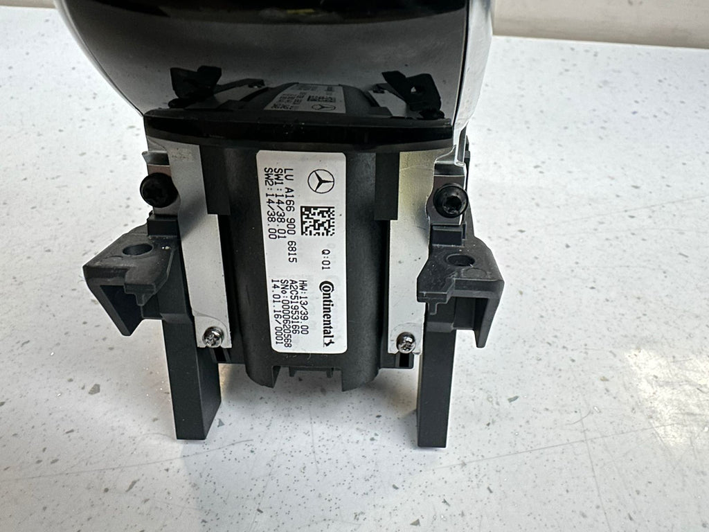 A1669006815 W166 MULTIMEDIA CONTROL PANEL SWITCH