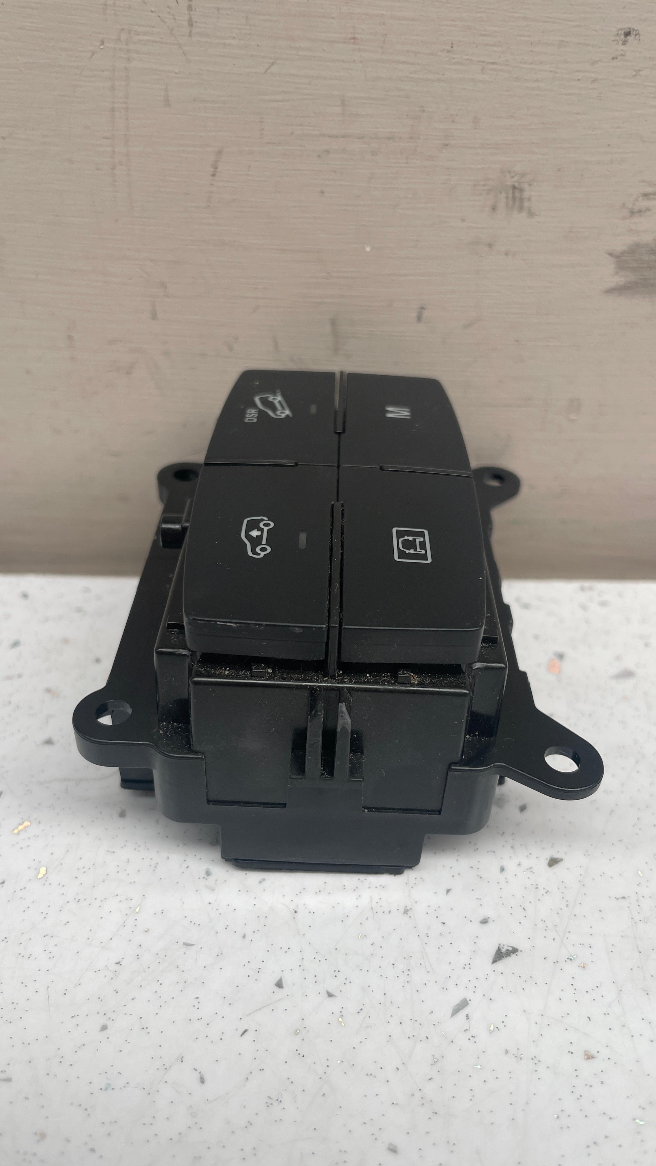 A2929050300 MERCEDES SUSPENSION RIDE HEIGHT MODE SWITCH