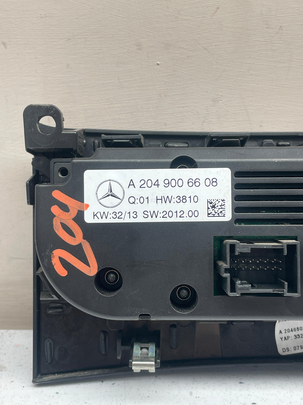 A2049006608 MERCEDES W204 CLIMATE CONTROL PANEL