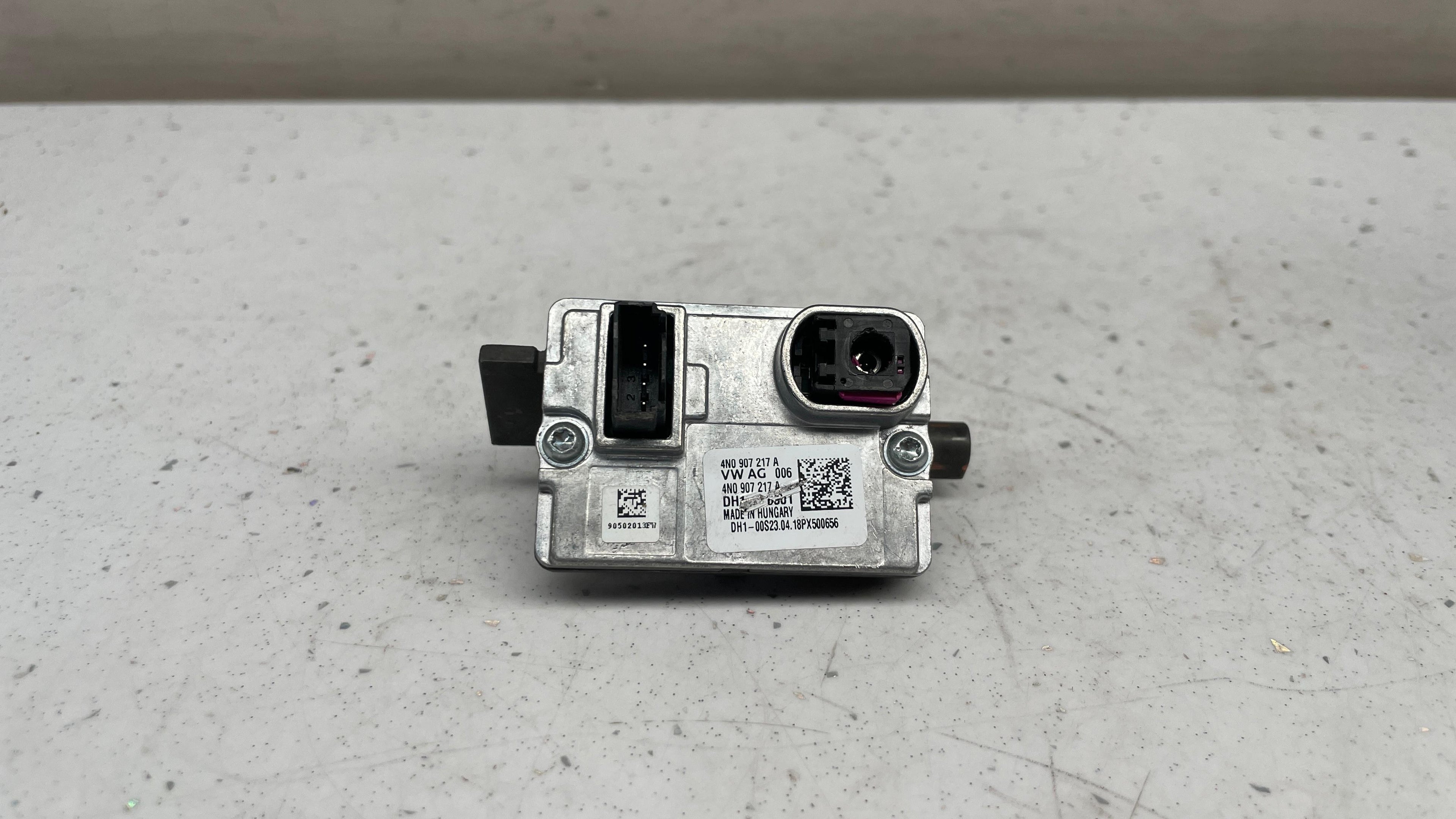 4N0907217A AUDI A8 FRONT CAMERA ASSISTANCE