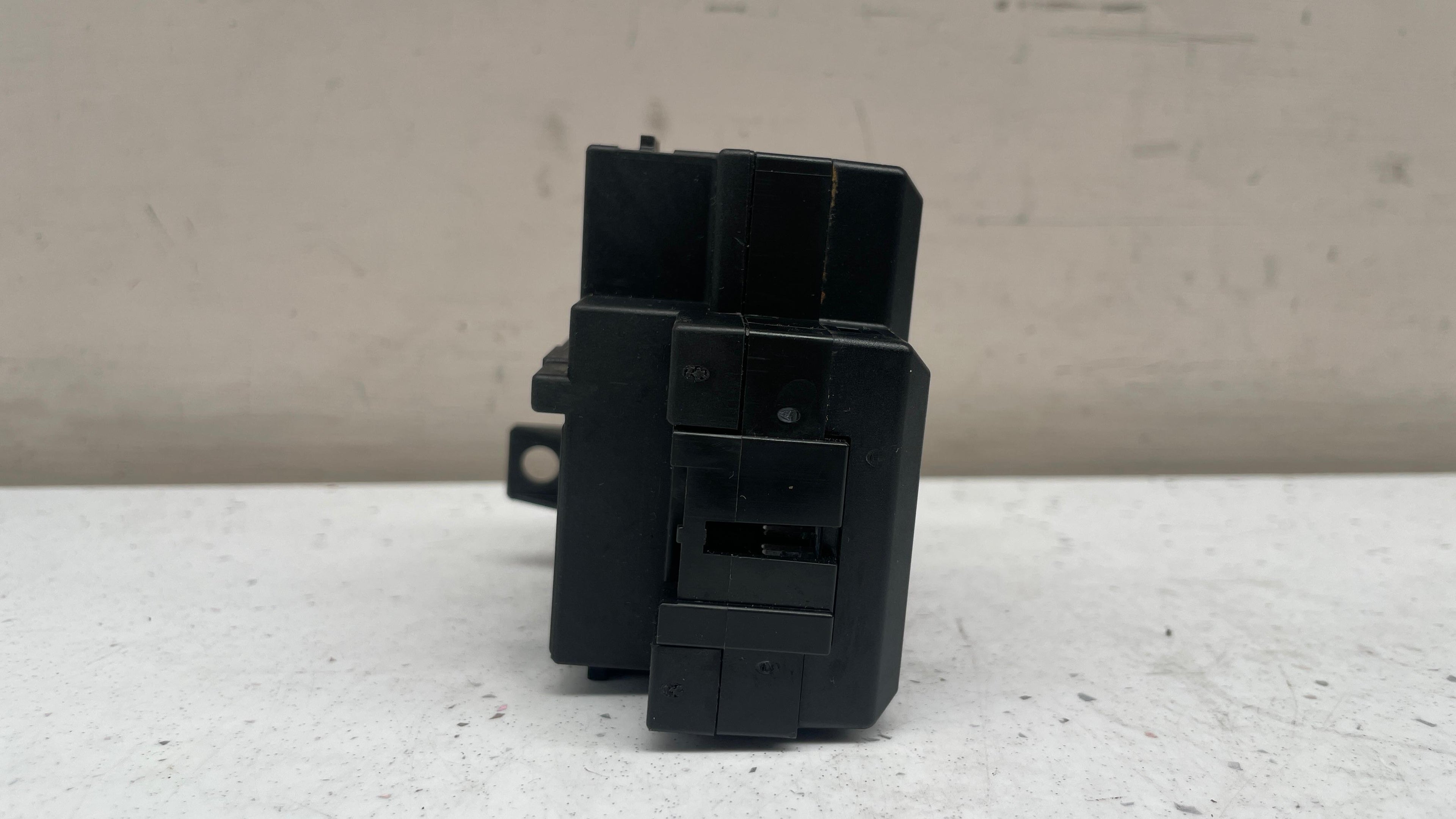 8K0909131D AUDI Q5 IGNITION / STARTER SWITCH