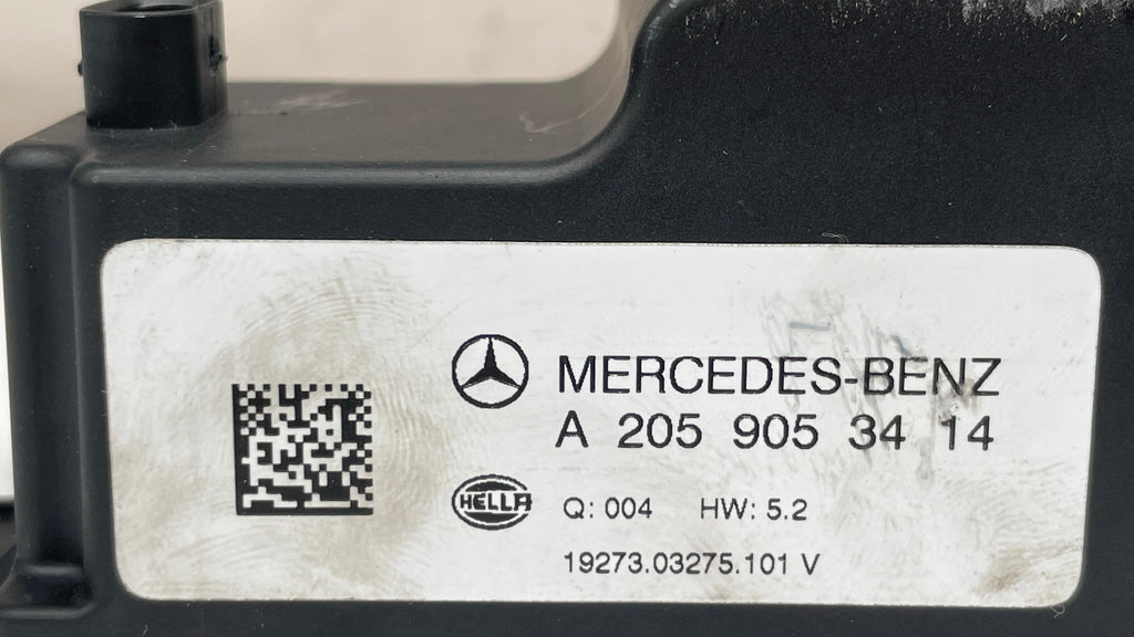 A2059053414 MERCEDES VOLTAGE CONVERTER AUXILIARY BATTERY CONTROL UNIT