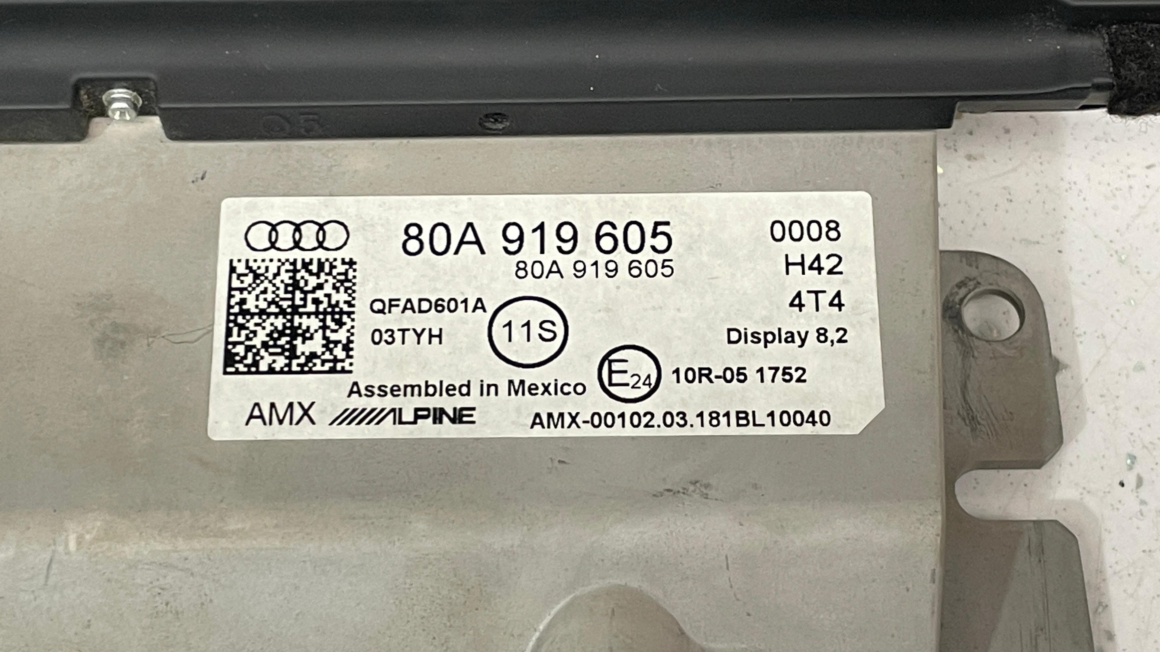 80A919605 AUDI  SQ5 DISPLAY SCREEN CONTROL UNIT