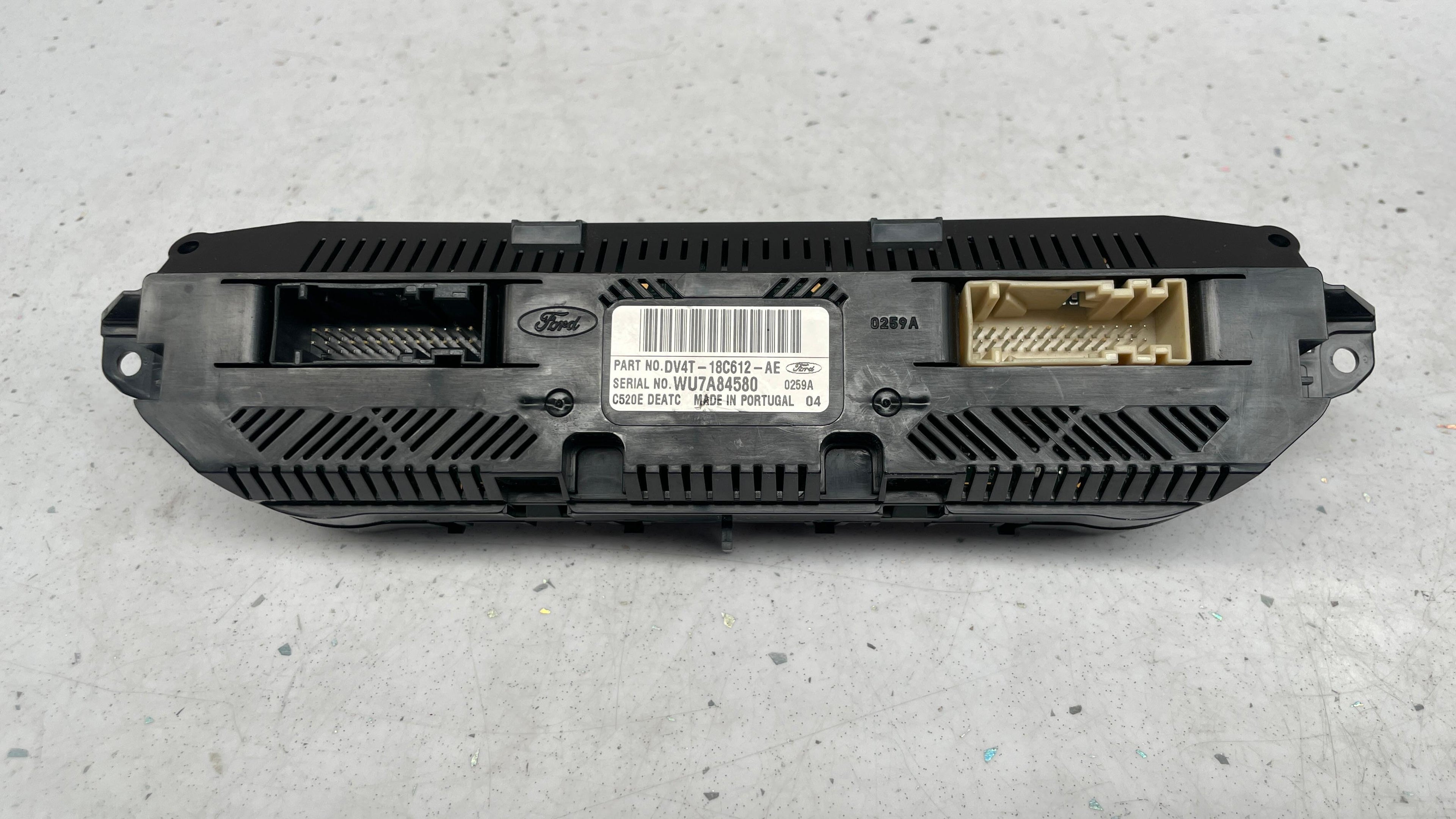 DV4T-18C612-AE FORD KUGA CLIMATE CONTROL SWITCH PANEL