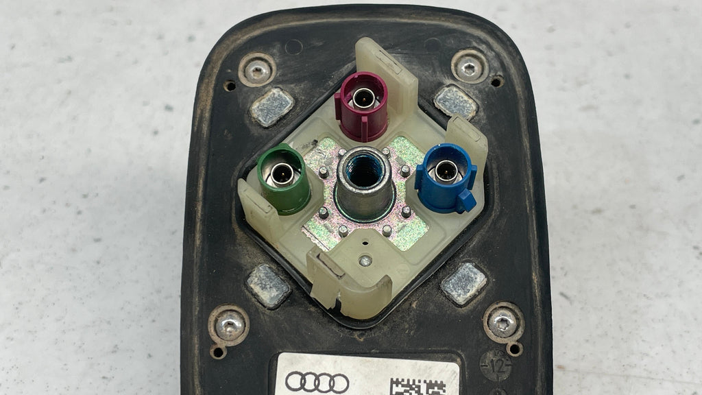 4G0035503J AUDI A4 ROOF SHARK FIN MOUNT ANTENNA