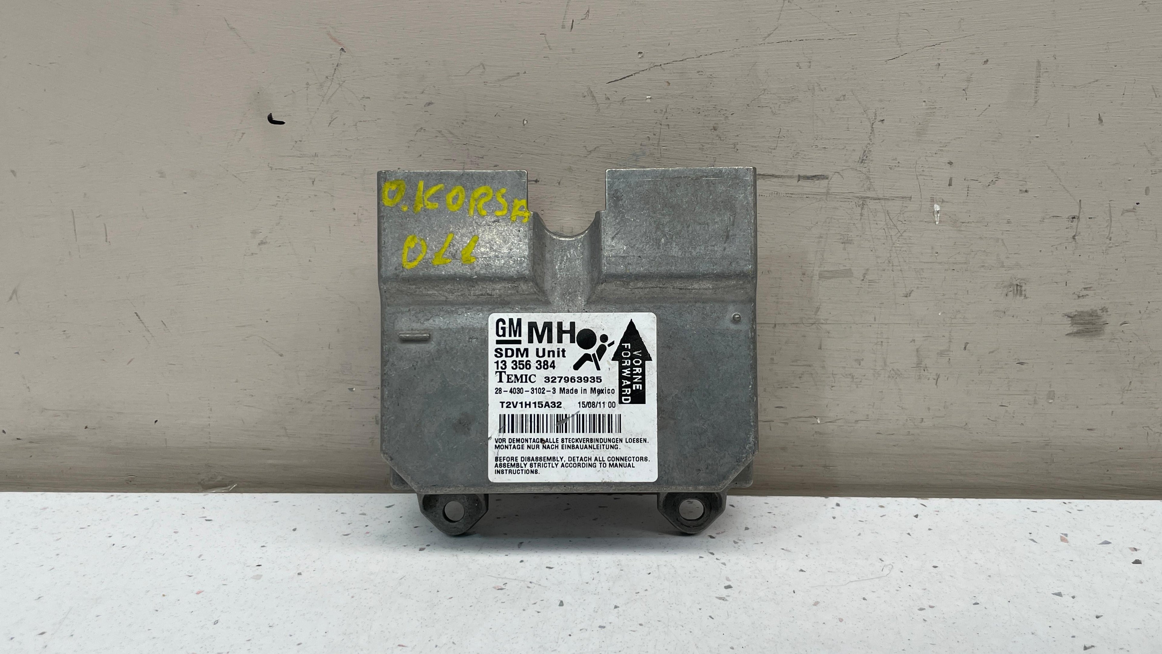 327963935 OPEL CORSA SRS CONTROL UNIT