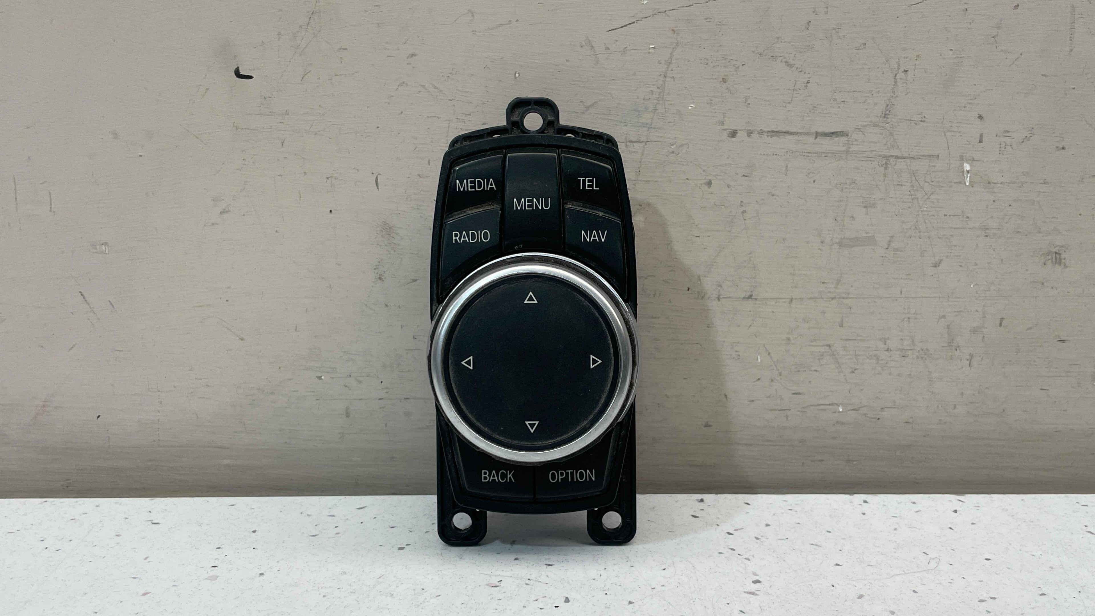 9350723-02 BMW X3  MULTIMEDIA CONTROLLER SWITCH