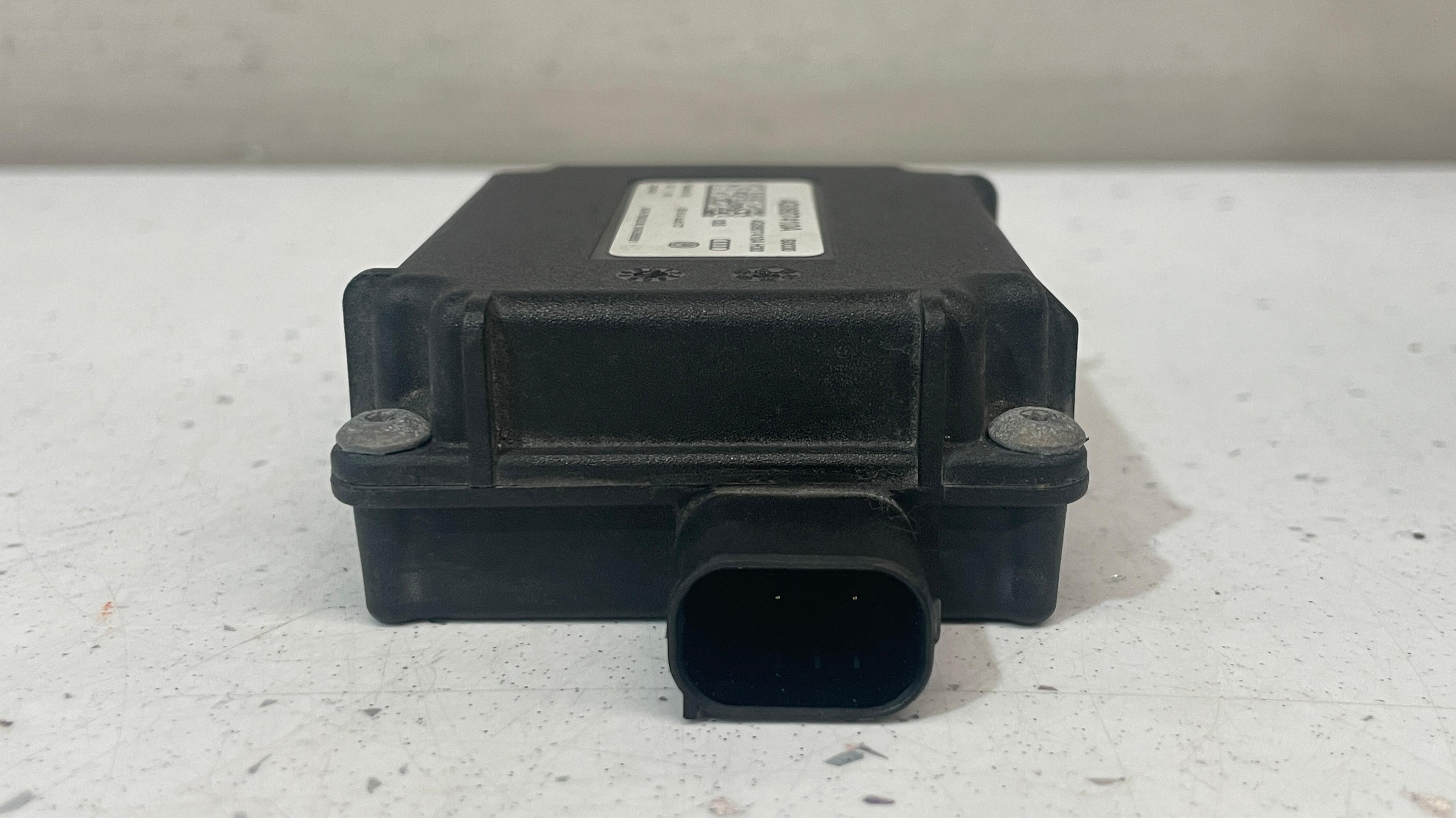 4G0907410A AUDI A6 GARAGE DOOR OPENER MODULE