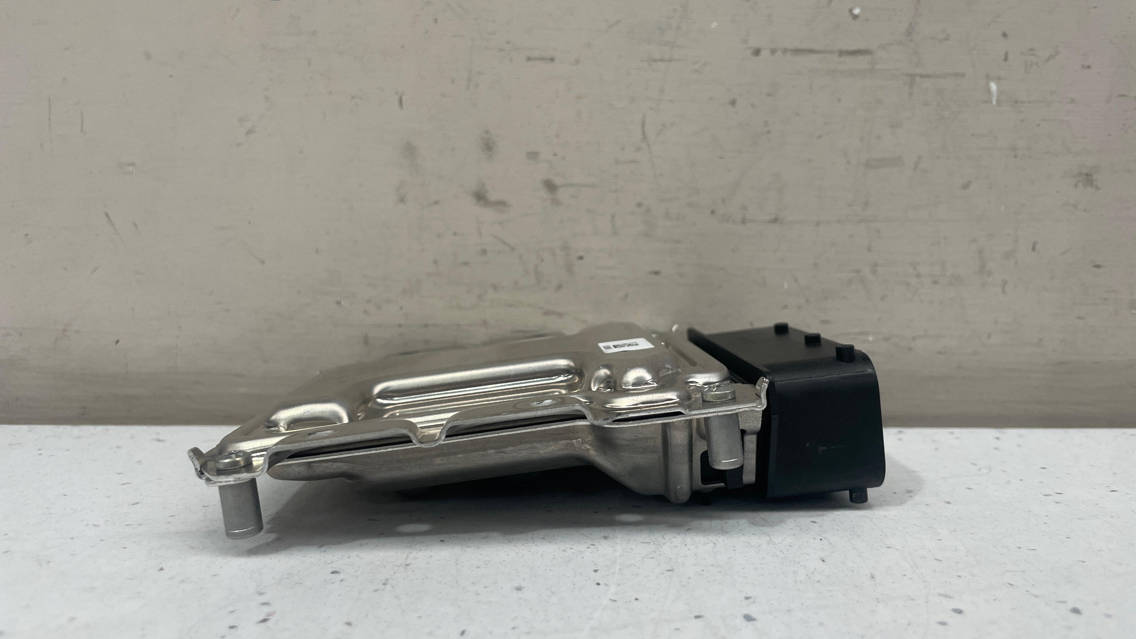 A0009003313  MERCEDES EXHAUST CONTROL MODULE UNIT