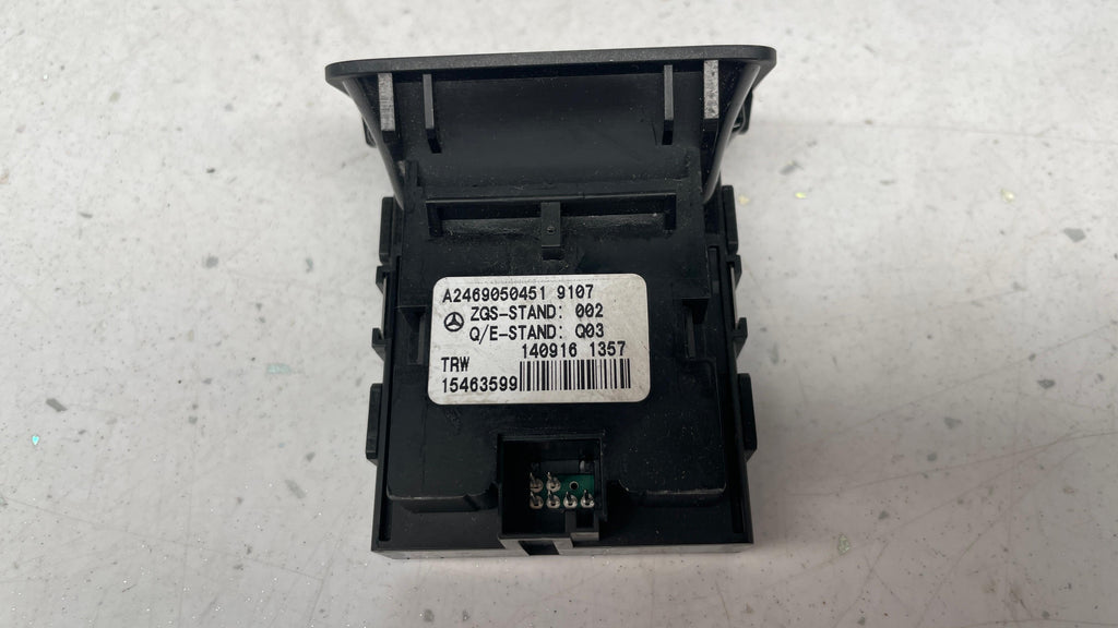 A2469050451 MERCEDES W176  ELECTRONIC PARKING BRAKE MODULE