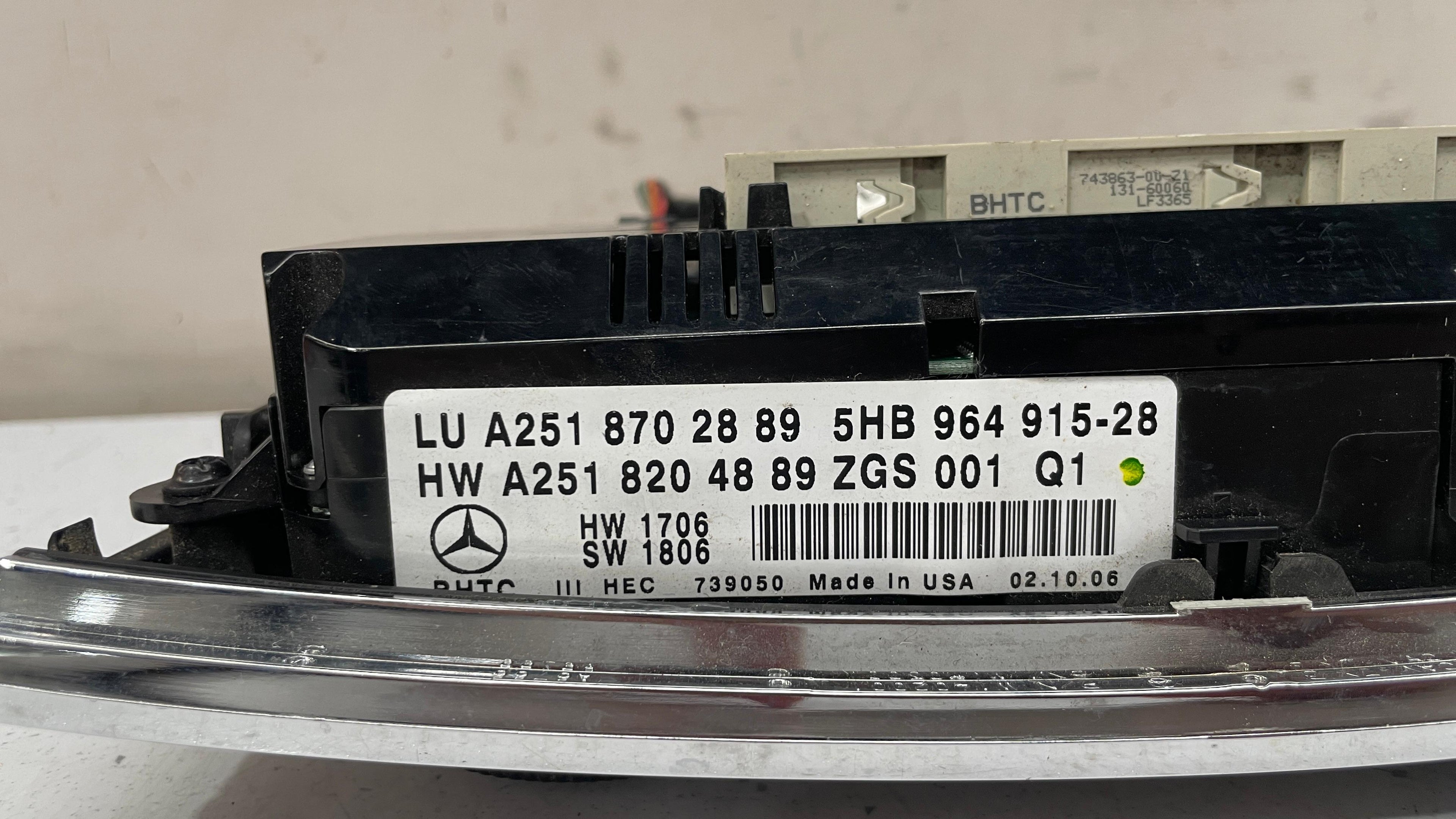 A2518702889 MERCEDES W164 CLIMATE CONTROL PANEL SWITCH