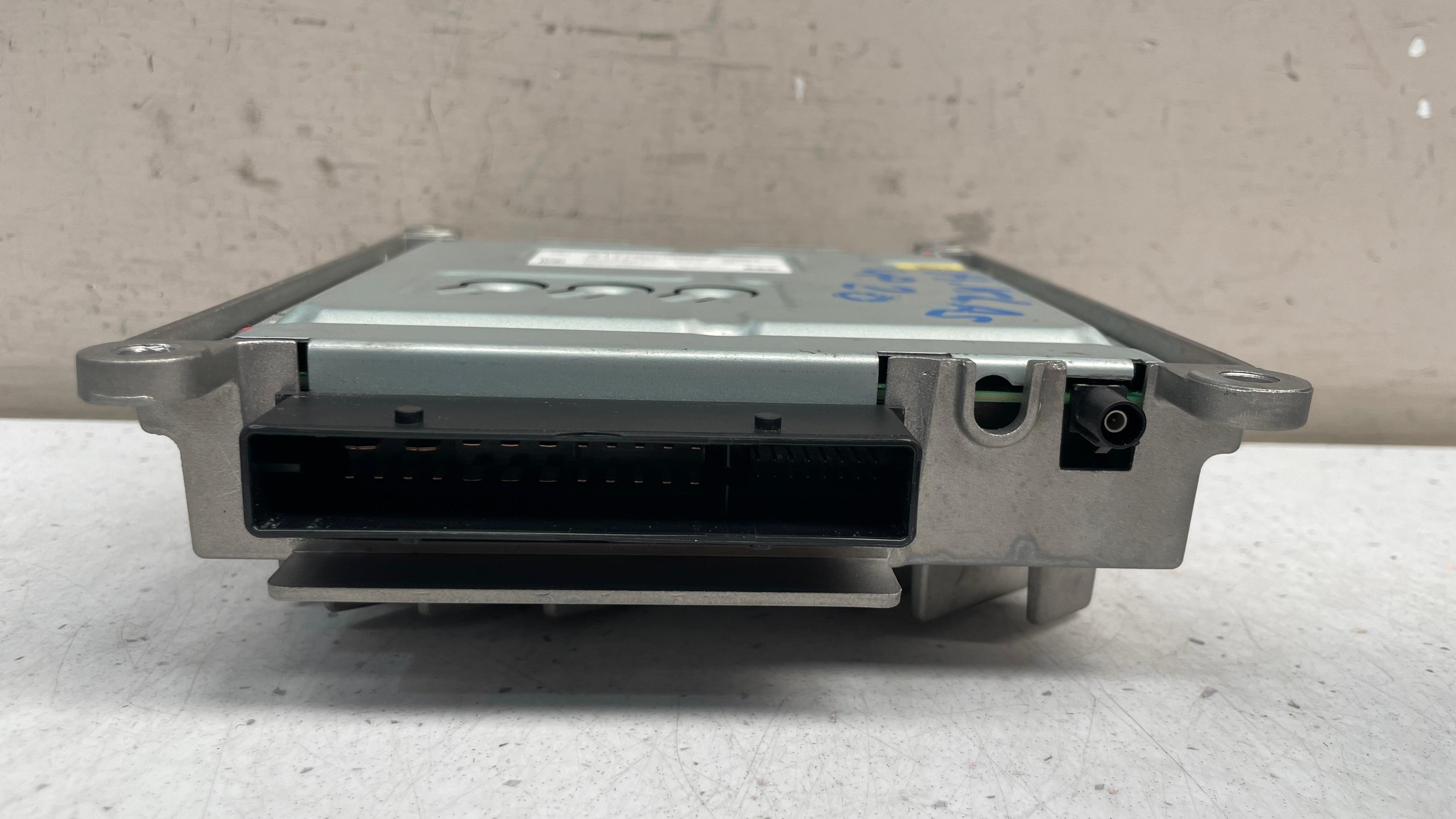 A1779002205 MERCEDES A CLASS AMPLIFIER PREMIUM LESS SOUND