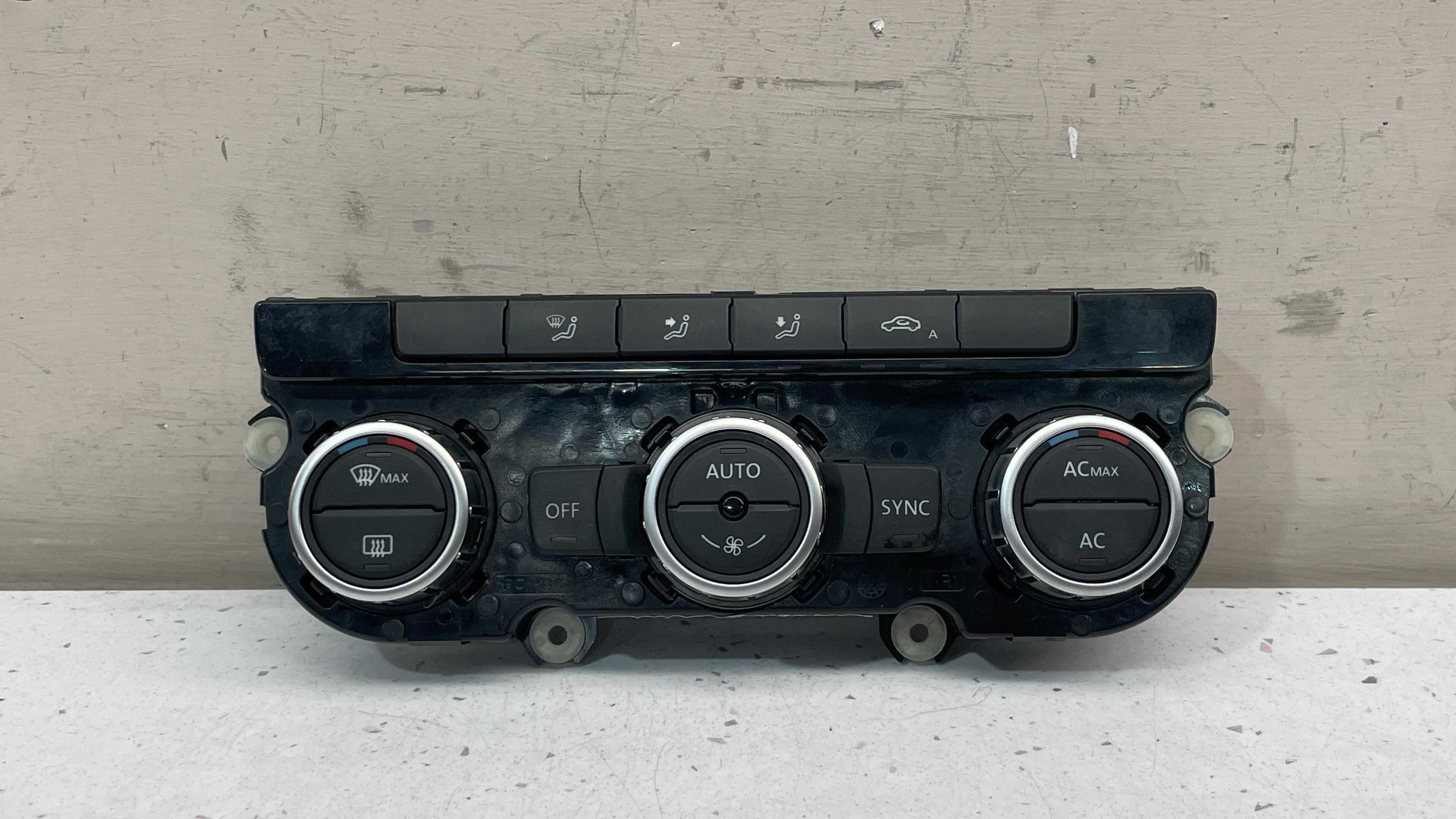 5HB01075343 VOLKSWAGEN JETTA AC CLIMATE CONTROL PANEL