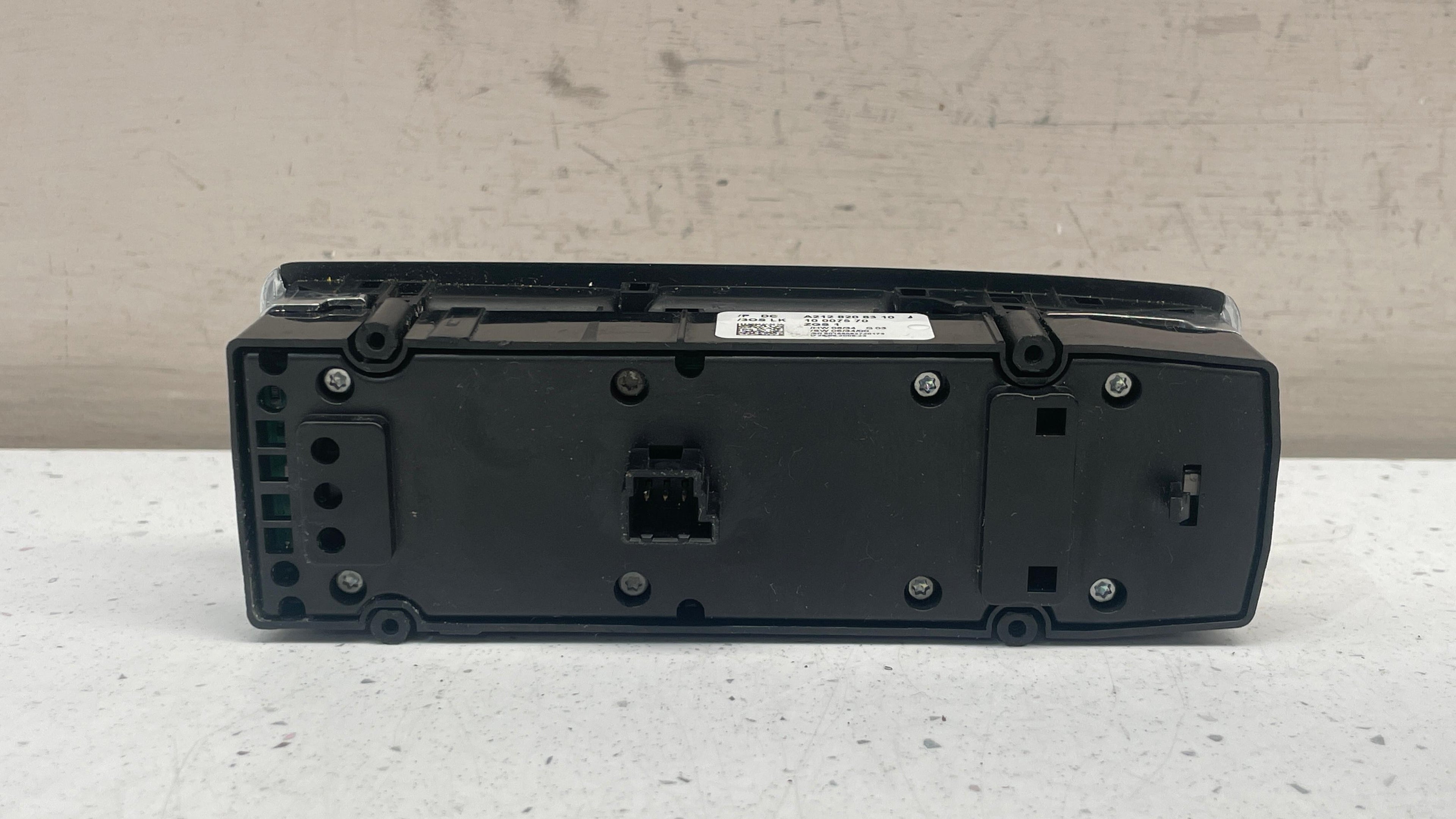 A2128208310 MERECEDES W212 WINDOW SWITCH CONTROL UNIT